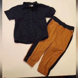 Mick Mack Toddler Boy 2-Piece Short Sleeve and Pant Set in Size 2T